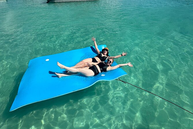 4 Hours Tour in La Parguera Private Boat Charter - About Your Stay