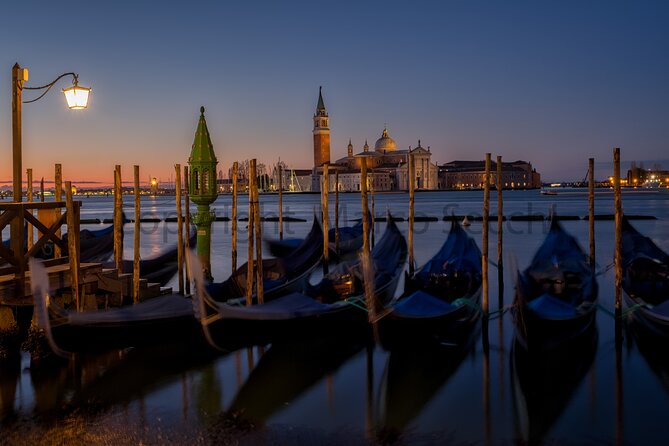 4 Hours Venice Private Photo Sunrise - Customizable Experience