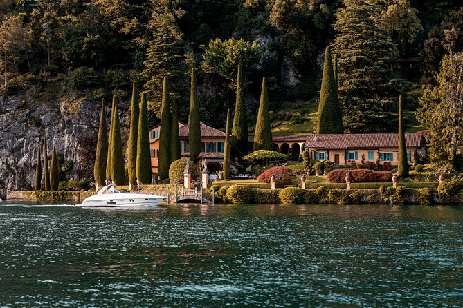 4 Hours Yacht Private Tour - Inclusions and Amenities
