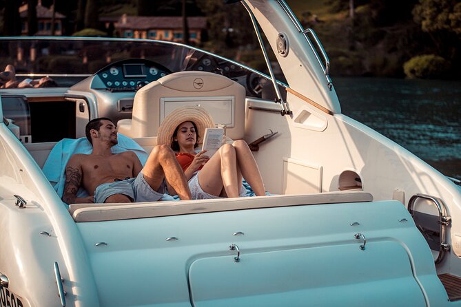 4 Hours Yacht Private Tour - Accessibility and Participation
