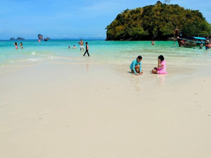 4 Islands Day Trip by Luxury Speed Boat W/Lunch - Frequently Asked Questions