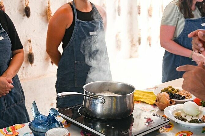 4 Moles Oaxacan Cooking Class with Traditional Cook - What Makes This Cooking Class Stand Out