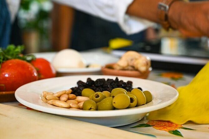 4 Moles Oaxacan Cooking Class with Traditional Cook - FAQ