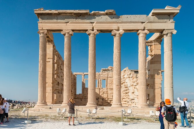 4 or 5-Day ATHENS MYKONOS & SANTORINI Private Highlights Tour - Pricing and Availability