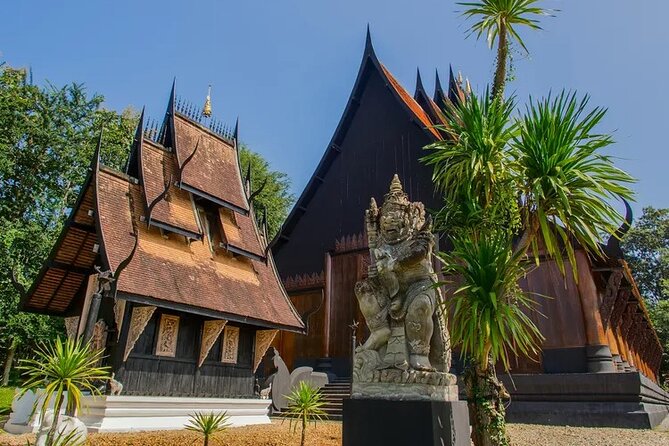 4 Top Temples in Chiangmai & Chiangrai. (Private Day Trip) - Itinerary Details