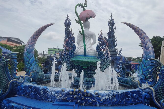 4 Top Temples in Chiangmai & Chiangrai. (Private Day Trip) - Accessibility and Accommodations
