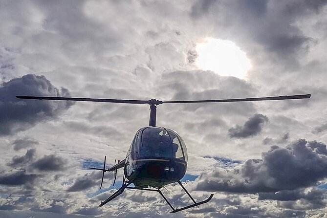 40 Minute Helicopter Explorer Trial Lesson - Meeting Point