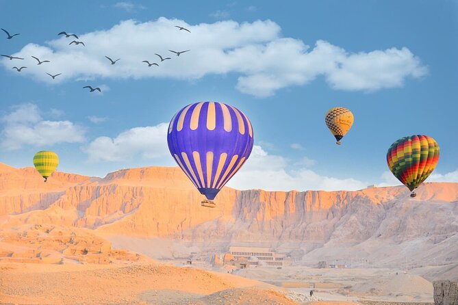 45-Minute of Amazing Sunrise Hot Air Balloon Over the Historical Sites in Luxor - Appreciating the Scale of Ancient Thebes