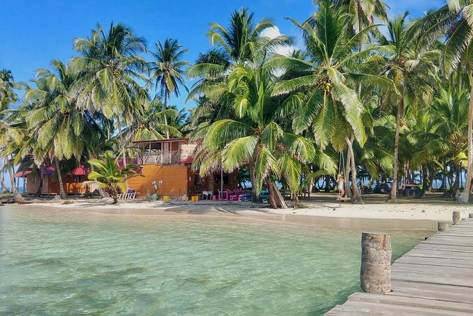 4D/3N Paradise Island in San Blas + Meals + Boat Tour - Private Bedroom - Accommodations and Amenities