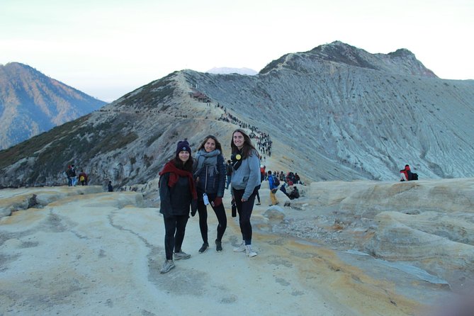 4D3N Ijen Crater,Papuma Beach, Tumpak Sewu Waterfal & Mount Bromo - Pricing and Reviews