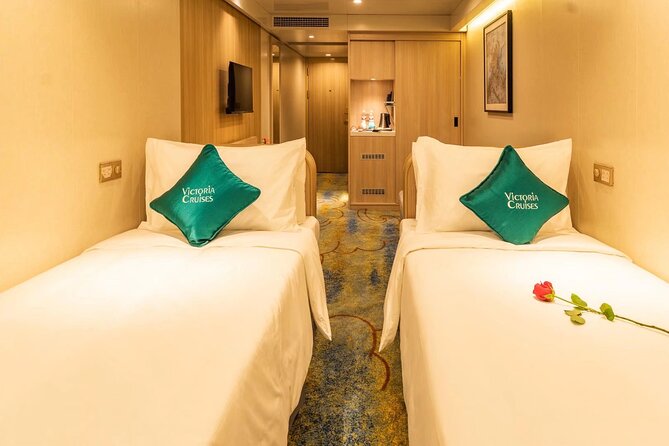 4D3N Yangtze River Tour: Chongqing to Yichang by Victoria Sabrina - Additional Activities and Experiences