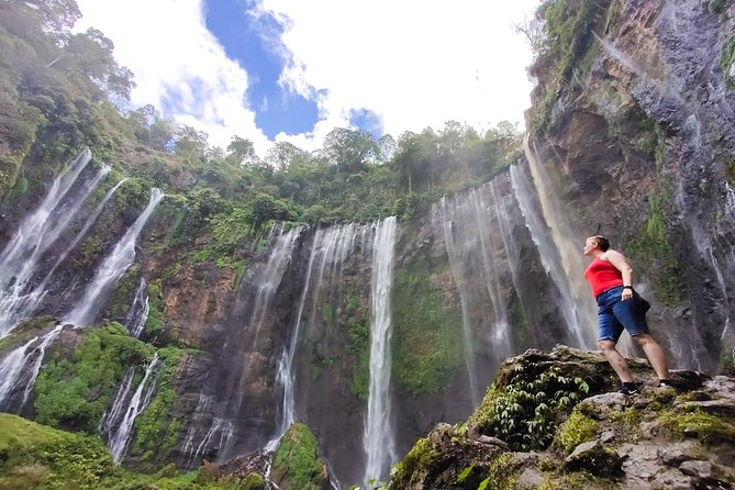 4Days - Yogyakarta Java Overland (Borobudur-Prambanan-Tumpaksewu-Bromo-Ijen) - Transportation and Guides