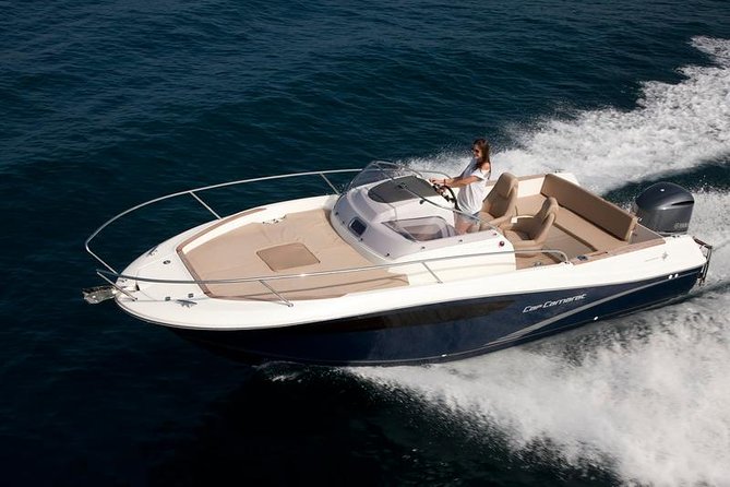 4h / 6h / 8h Elaphite Islands Tour With 7.5m/24ft Sundeck Boat - Boat Features and Amenities