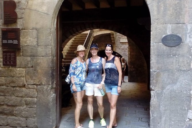 4h City Walk to the Most Beautiful Places - Iconic Architecture and Parks