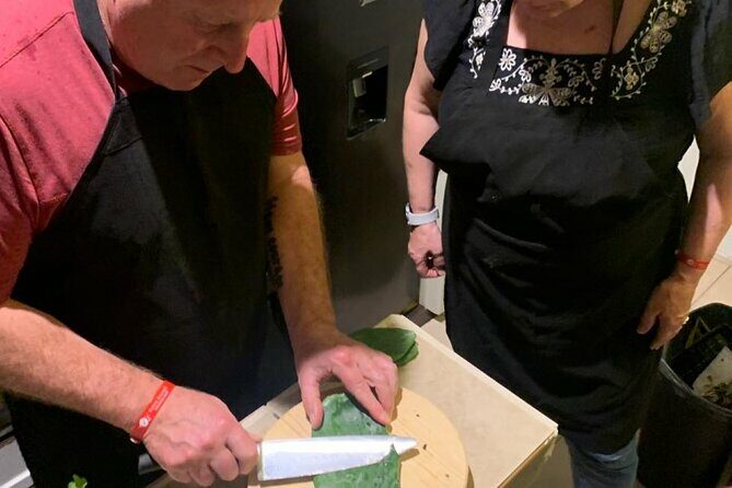 4h Cooking Class in Cancun with 8 Recipes & Bottomless Drinks - Detailed Breakdown of the Experience