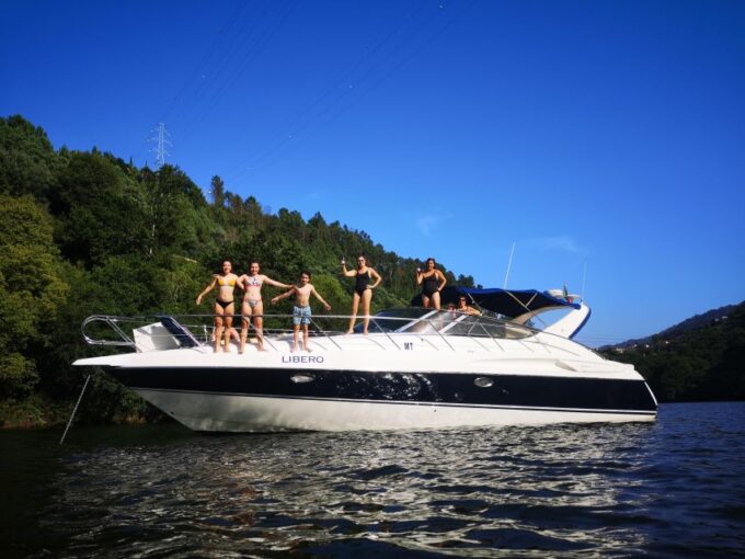4H Private Boat Trip Douro River - Feel the Nature - What to Expect