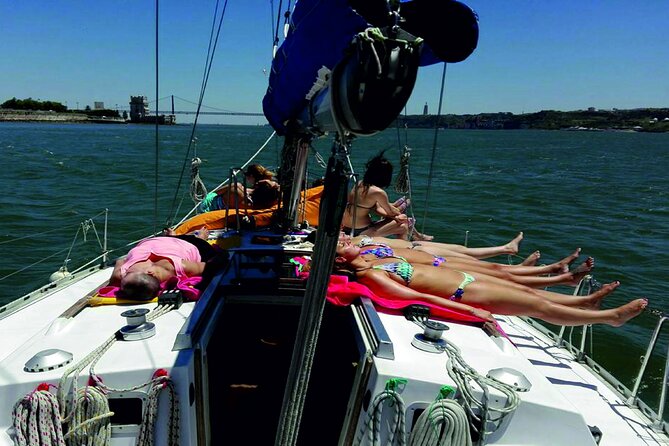 4H Private Sailing Tour With Water Activity (Drinks and BBQ as Option) - Alcohol Policy