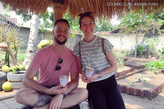 4hours Cooking Class & Garden Tour - Lombok Chicken Curry