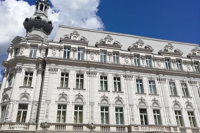 4hrs Premium Bucharest Sightseeing Tour, Private - Inclusions
