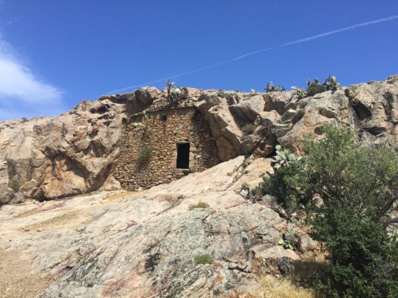 4x4 Agriates Desert and Beach Excursion From Calvi - Beach Time at Ghignu and Malfacu