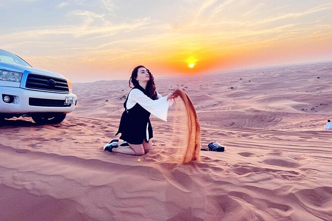 4X4 Dubai Desert Safari With BBQ Dinner, Camels & Live Show - Dinner and Entertainment