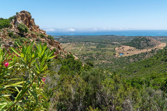 4x4 Excursion Between Mountain and Sea - Terrain and Landscape