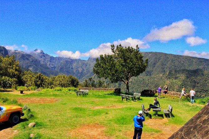 4x4 Full-Day Tour to Explore Portugals Scents and Flavors - Scenic Landscapes