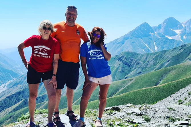 4×4 Private Driver and Guide in Kyrgyzstan - Traveler Experiences