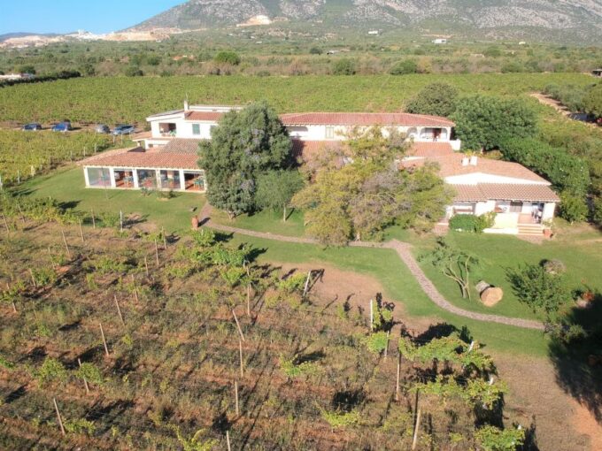 4x4 Private Tour in Orosei W/ Vineyard & Nuraghe Visit - Inclusions and Important Info