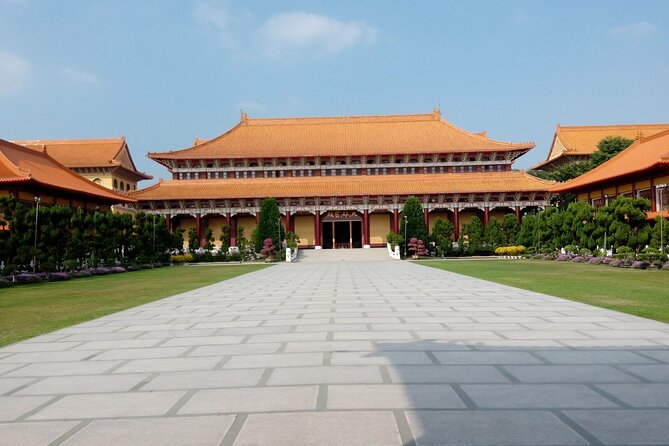 5-Day Best of Taiwan: Sun Moon Lake, Tainan, Kaohsiung and Lukang - Stopping at Lukang