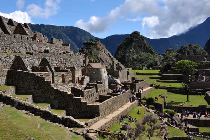 5 Day Cusco Adventure: Machu Picchu, Vinicunca & Humantay - Accommodation and Meals