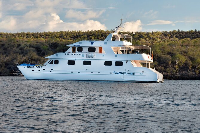 5 Day Galapagos Islands Cruise on Board the Seaman Journey 2025 - Galapagos Wildlife Encounters