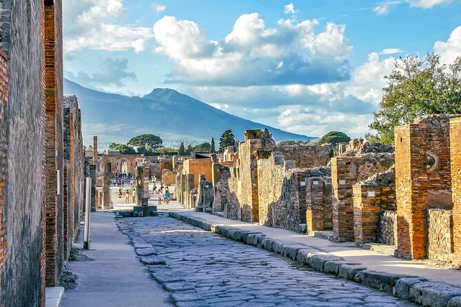 5-Day Grand Tour: Rome, Sorrento, & Capri - Accommodation and Meals