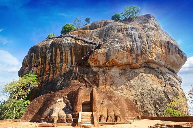 5-Day in Cultural Heart of Sri Lanka - Accommodation and Dining