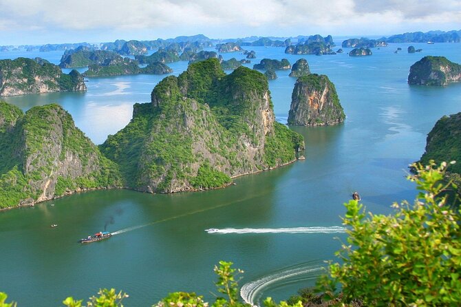 5-Day North Vietnam: Hanoi- Halong Bay - Ninh Binh -Sapa & Beyond - Included in the Tour