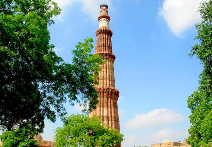 5-Day Private Golden Triangle Tour: Delhi, Agra, and Jaipur - Experience Jaipurs Landmarks