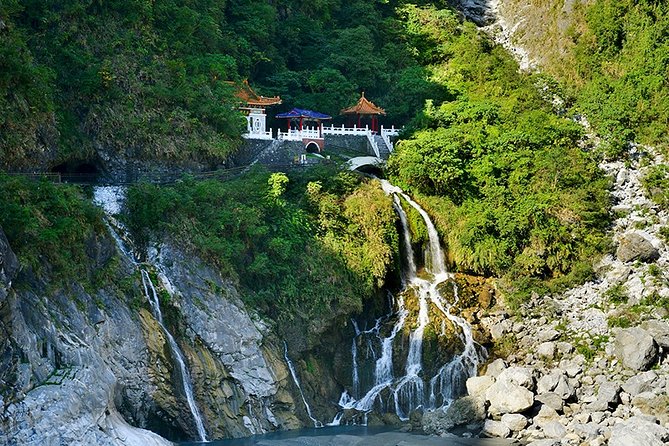 5-Day Round Taiwan Charter Car Tour - Day 4: Hualien City