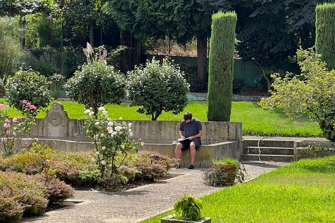 5 Day Solo or Couple Retreat at a Lovely Farm in Porto - Transportation and Meeting Details