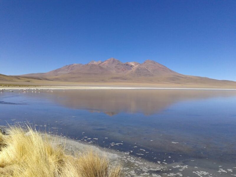 5-Day Tour of Uyuni and Red Lagoon - Meals and Amenities