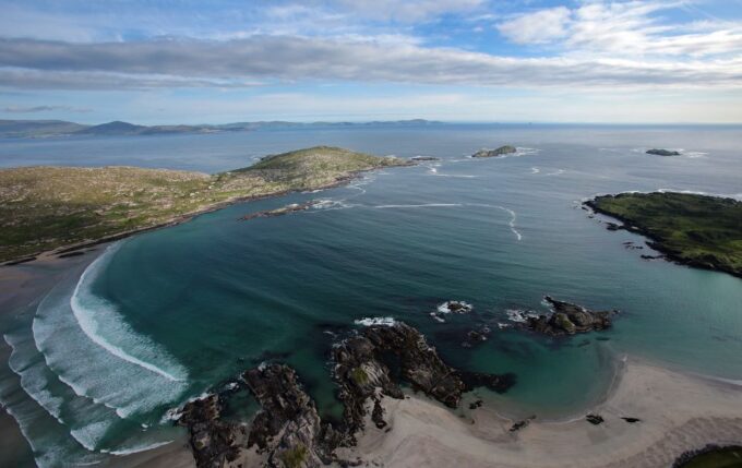 5-Day Tour of West Ireland: Blarney Stone & Cliffs of Moher - Inis Mór and Aran Islands