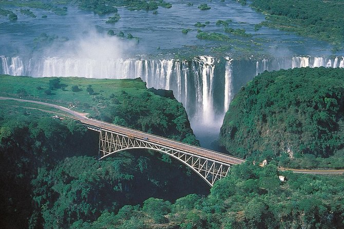 5 Day Victoria Falls and Chobe National Park Luxury Accommodated Tour - Luxury Accommodation Experience