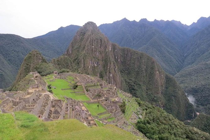 5 Day View The Most Popular The Sacred Valley, Machu Picchu & Rainbow Mountain - Pickup Details
