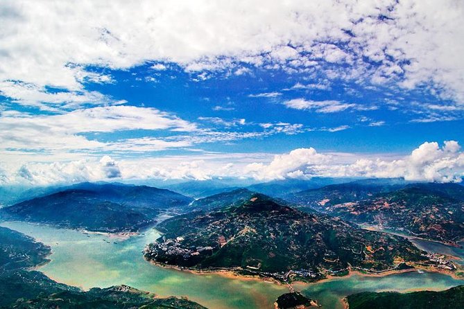 5-Day Yangtze River Cruise&Chongqing City Half Day Tour From Shanghai by Air - Transportation and Transfers