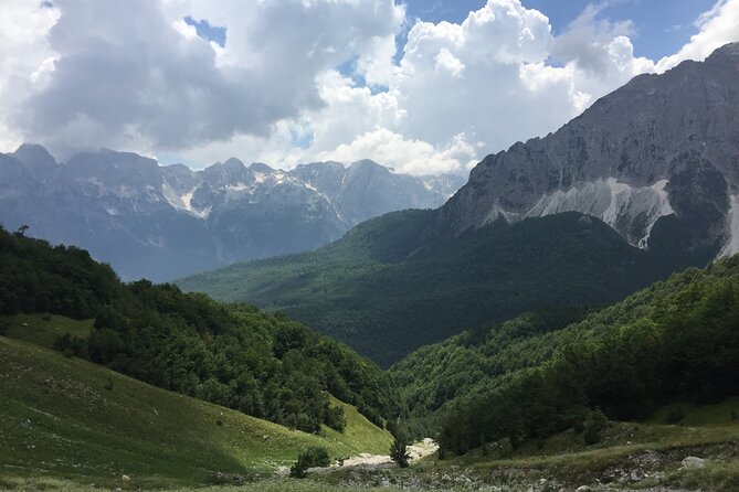 5-Days Hiking Tour to the North of Albania - Indulge in Traditional Albanian Cuisine