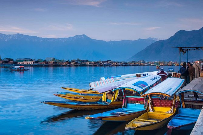 5-Days Kashmir Tour Includes Accommodation and Private Transportation - Meeting and Pickup Details