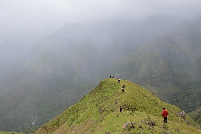 5 Days Kerala Tour Package With 4 Star Stays & Private Houseboat - FAQ