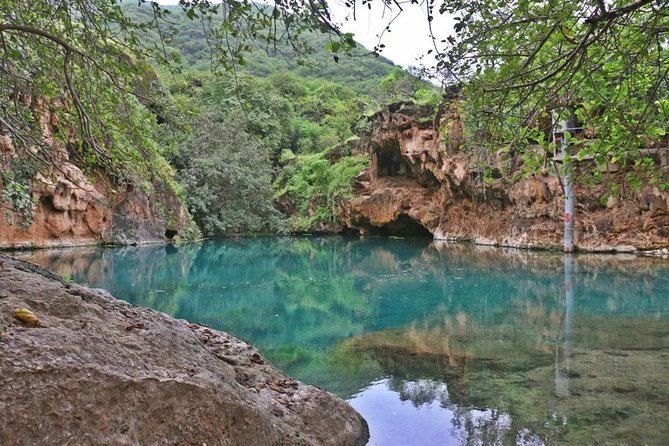 5 Days Package TOUR DINA - Pickup and Meeting Details
