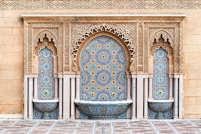 5 Days Private Casablanca Tour to Marrakech via Fès and Desert - Accommodations and Dining Experiences