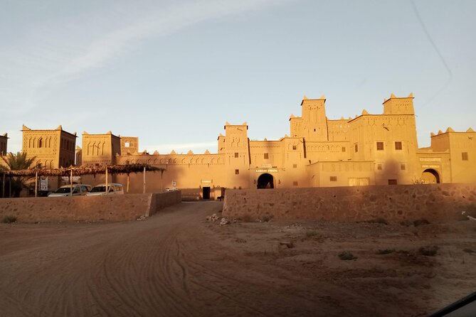 5 Days Private Tour From Casablanca to Fes and Sahara Desert - Transportation and Driver Credentials