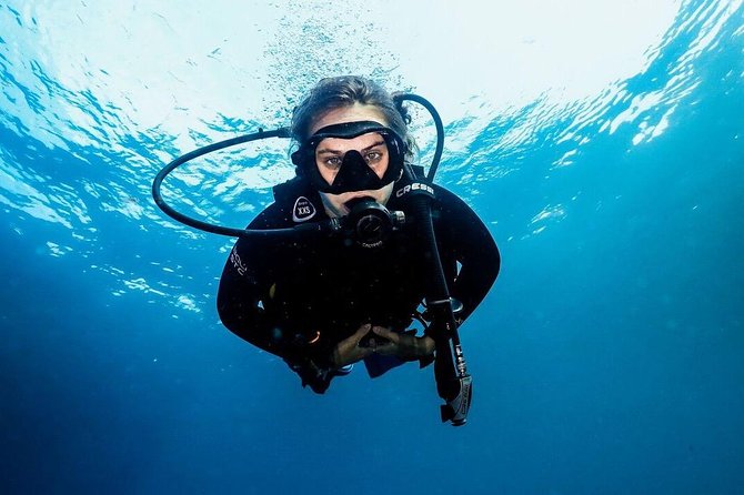 5 Fun Dives in Nusa Lembongan (For Certified Divers) - Swim With a Mola Mola - Restrictions and Requirements